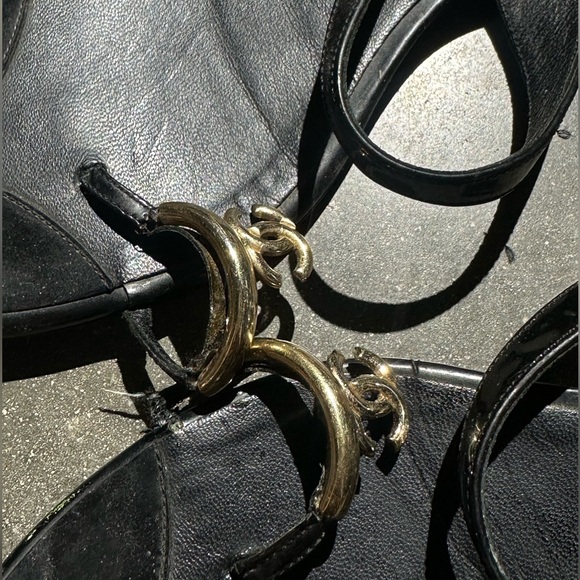 Vintage Chanel CC Sandals - Picture 3 of 6